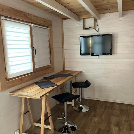 木屋 Tiny-house Chalet Al Majhinete *