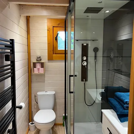 木屋 Tiny-house Chalet Al Majhinete